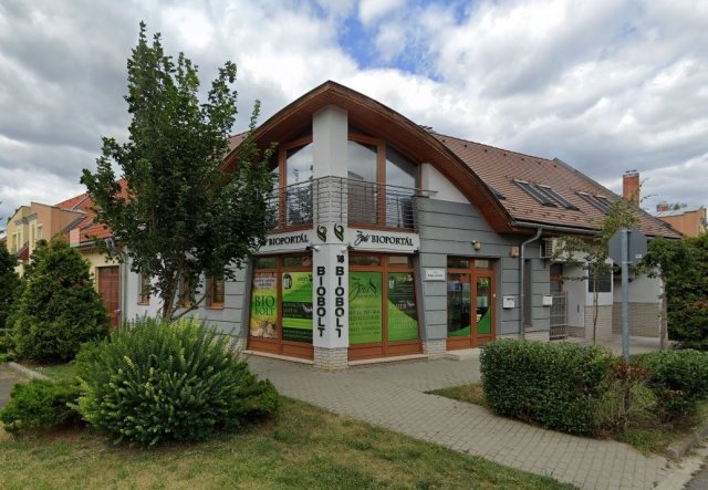 Kiadó üzlethelyiség, Gödöllőn 200 E Ft / hó