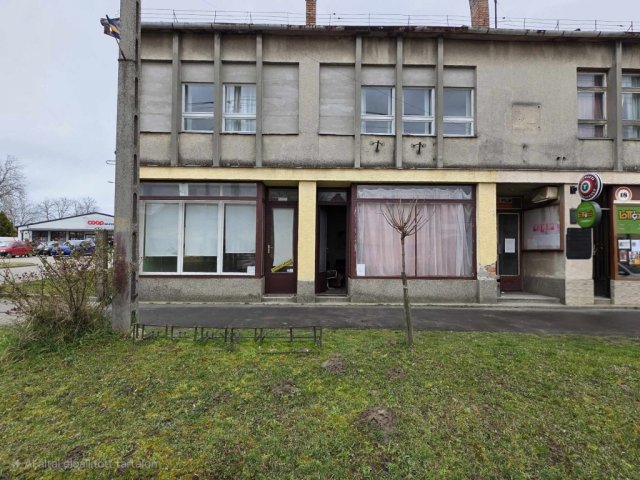 Eladó üzlethelyiség, Sellyén 19.99 M Ft, 3 szobás