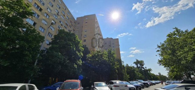 Eladó panellakás, Budapesten, III. kerületben 76.9 M Ft, 3 szobás