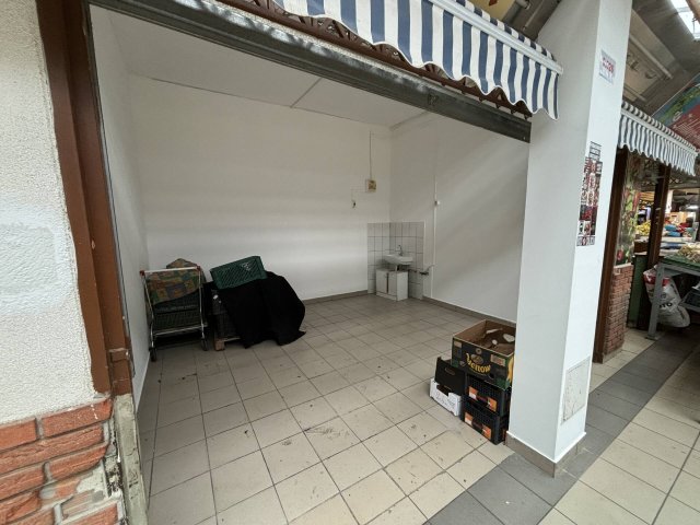 Kiadó üzlethelyiség, Miskolcon 235 E Ft / hó