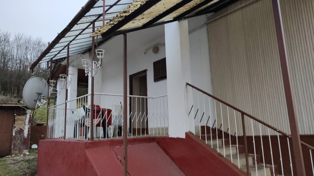 Eladó családi ház, Nagylócon 19.9 M Ft, 3 szobás