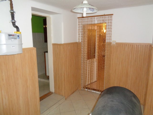 Eladó ikerház, Érden 31.9 M Ft, 2 szobás / költözzbe.hu