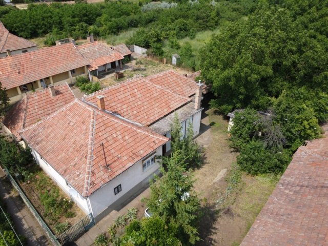 Eladó családi ház, Erdőtelken 13.5 M Ft, 3 szobás