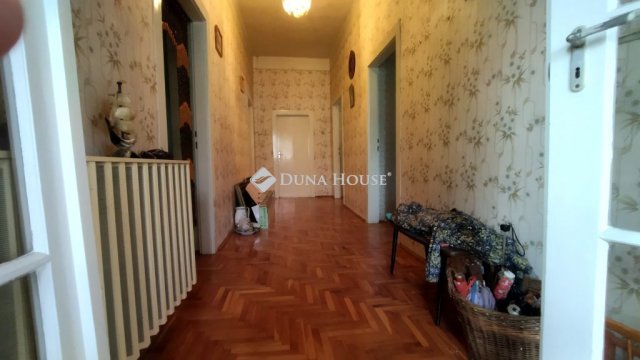 Eladó családi ház, Jászapátiban 15 M Ft, 3 szobás