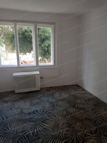 Eladó családi ház, Békéscsabán 16.95 M Ft, 2 szobás