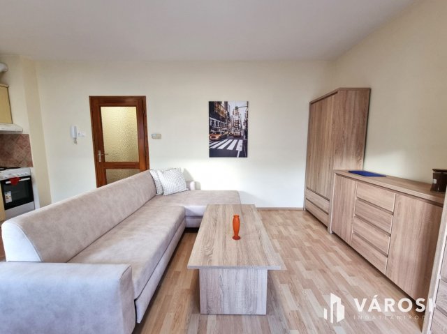 Kiadó téglalakás, albérlet, Békéscsabán 130 E Ft / hó