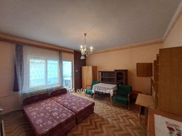Eladó családi ház, Szegeden 79.9 M Ft, 3 szobás