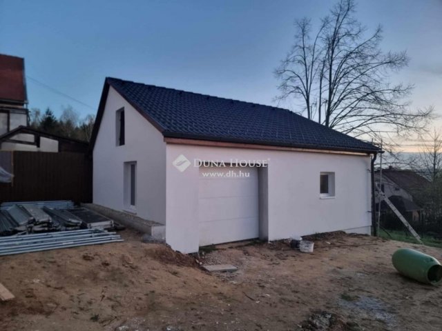 Eladó családi ház, Zalaegerszegen 79.9 M Ft, 4 szobás