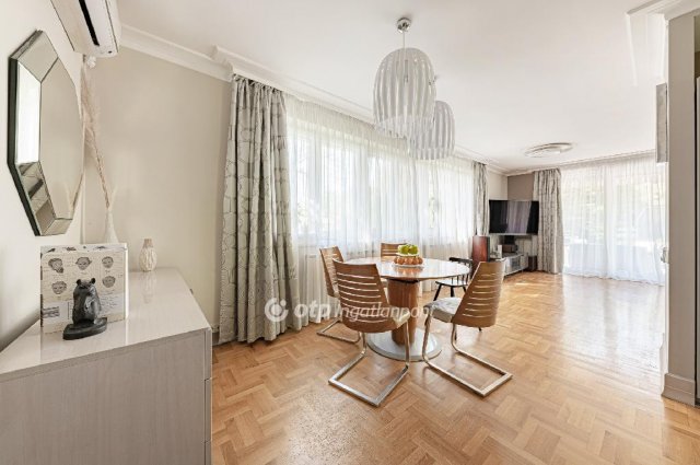 Eladó családi ház, Budapesten, II. kerületben 399 M Ft, 8 szobás