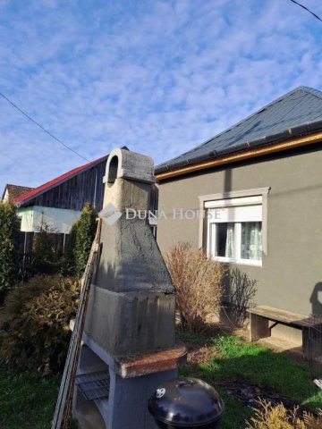 Eladó családi ház, Nagykapornakon 45 M Ft, 4 szobás