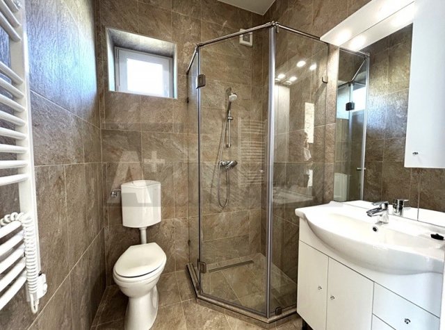 Kiadó téglalakás, albérlet, Szegeden 250 E Ft / hó, 1 szobás