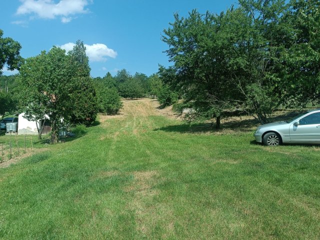 Eladó telek, Ajkán 19.8 M Ft / költözzbe.hu