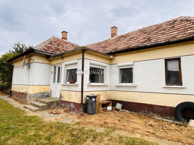 Eladó családi ház, Sármelléken 29.9 M Ft, 2 szobás