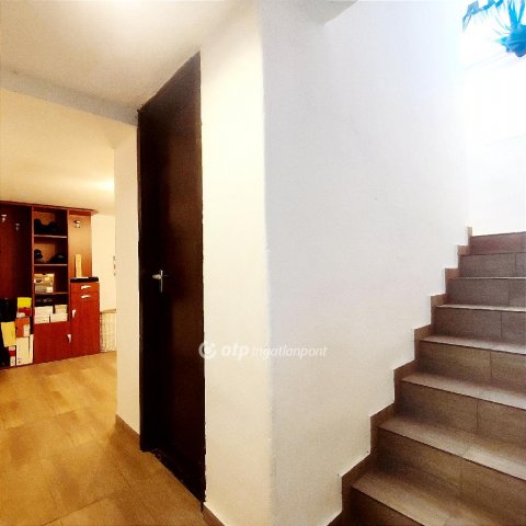 Eladó családi ház, Dédestapolcsányban 49.999 M Ft, 3 szobás