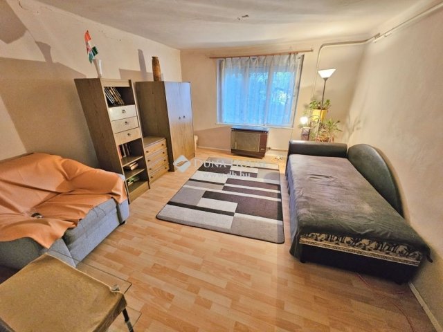 Eladó családi ház, Budapesten, XVIII. kerületben 39.99 M Ft