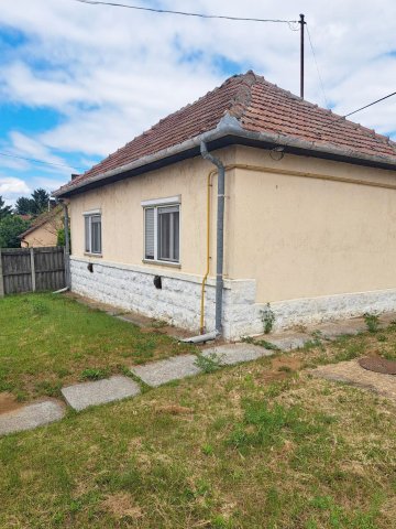 Eladó családi ház, Nyíregyházán, Aranykalász soron 33 M Ft