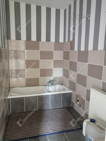 Eladó családi ház, Tornyiszentmiklóson 19.9 M Ft, 4 szobás