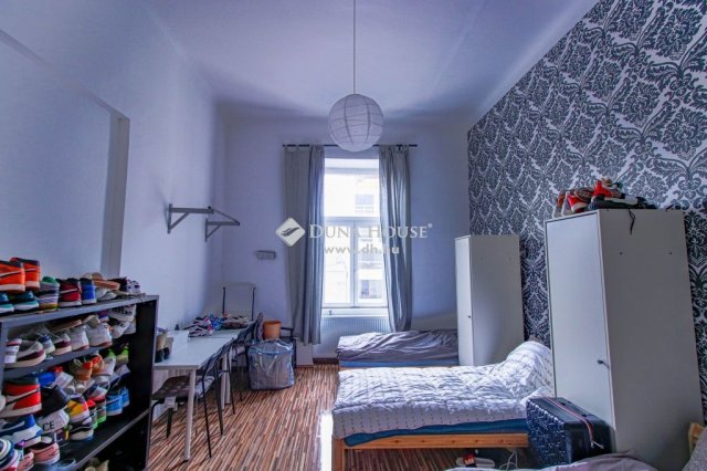 Eladó téglalakás, Budapesten, VIII. kerületben 69 M Ft, 4 szobás