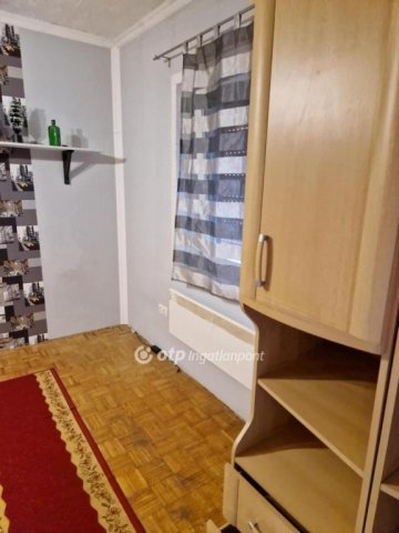 Eladó téglalakás, Budapesten, X. kerületben 39.9 M Ft, 1 szobás