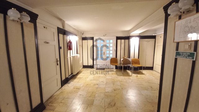 Kiadó iroda, Budapesten, V. kerületben 685 E Ft / hó
