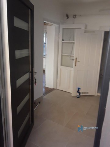 Eladó családi ház, Pécsett 46 M Ft, 2+2 szobás