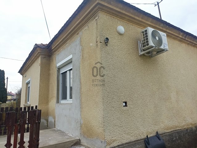 Eladó családi ház, Győrszemerén 32.5 M Ft, 2 szobás