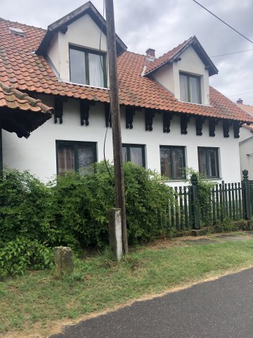 Eladó családi ház, Debrecenben 119.5 M Ft, 11 szobás