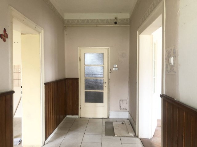 Eladó családi ház, Kamuton 14.9 M Ft, 2 szobás