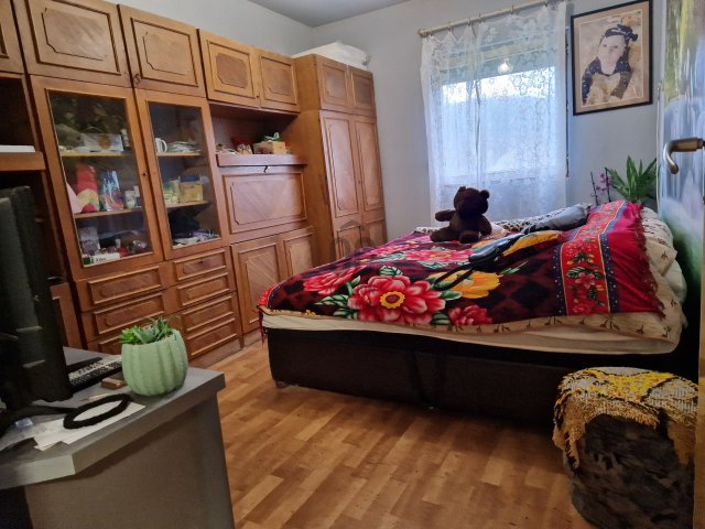 Eladó családi ház, Zajkon 9.5 M Ft, 3 szobás