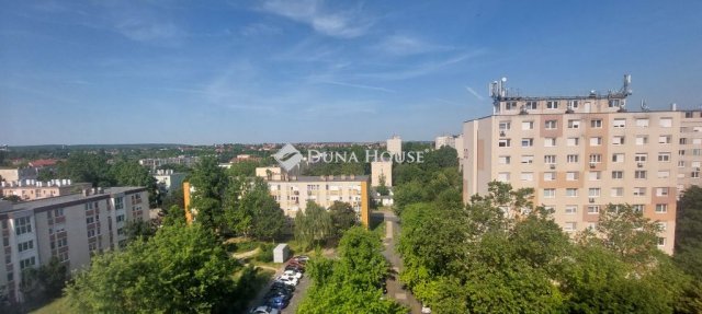 Eladó panellakás, Oroszlányban 27.9 M Ft, 2 szobás