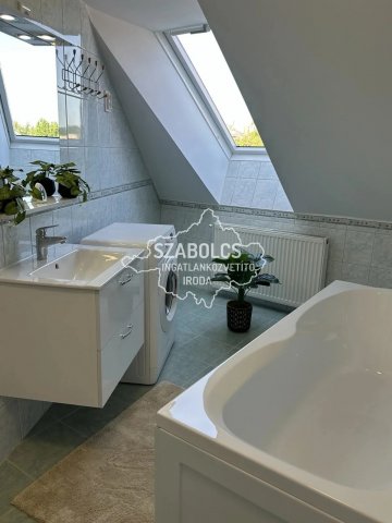 Kiadó téglalakás, albérlet, Nyíregyházán 160 E Ft / hó