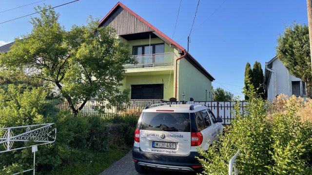 Eladó családi ház, Szomódon 50 M Ft, 3 szobás