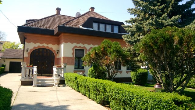 Eladó családi ház, Budapesten, XVI. kerületben, József utcában
