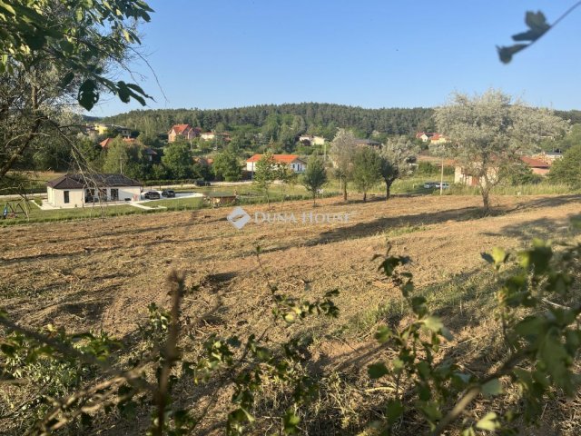 Eladó telek, Tinnyén 29.5 M Ft / költözzbe.hu
