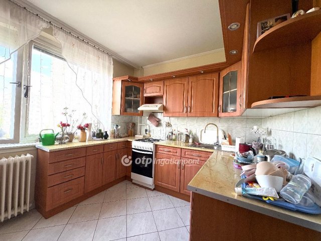 Eladó panellakás, Miskolcon 25.99 M Ft, 2 szobás