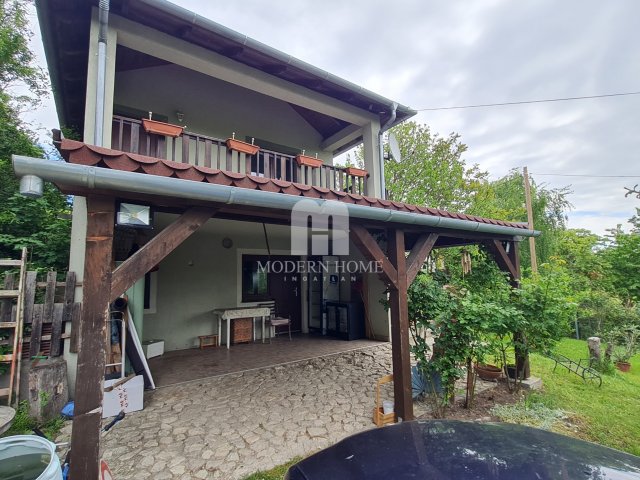 Eladó családi ház, Kincsesbányán 50 M Ft, 1 szobás