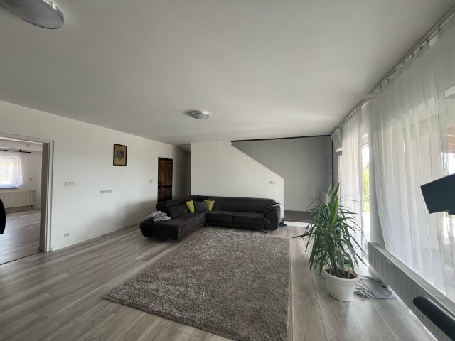 Eladó családi ház, Zalaegerszegen 107 M Ft, 5 szobás