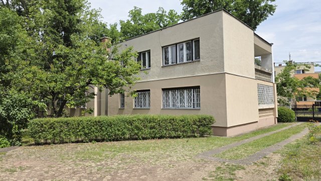 Eladó téglalakás, Debrecenben, Komlóssy úton 76.5 M Ft