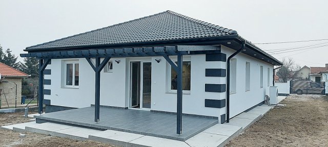 Eladó családi ház, Érden 149 M Ft, 4 szobás