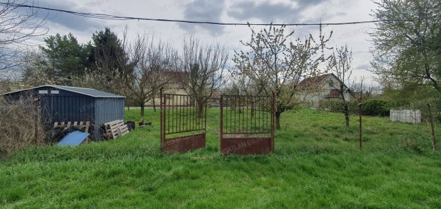 Eladó mezogazdasagi ingatlan, Békéscsabán 4.2 M Ft