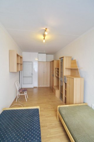 Kiadó panellakás, albérlet, Debrecenben 180 E Ft / hó, 2 szobás