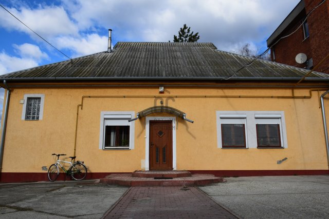 Eladó iroda, Nagykőrösön 160 M Ft / költözzbe.hu