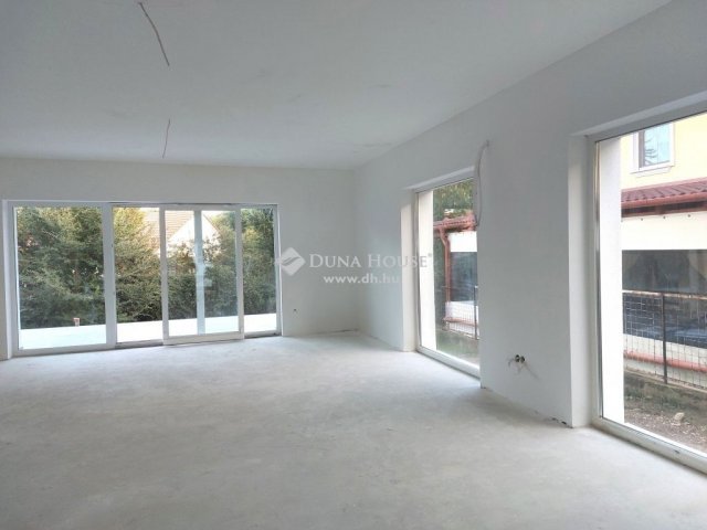 Eladó családi ház, Érden 179.9 M Ft, 4+1 szobás
