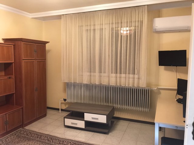 Eladó ikerház, Debrecenben 96 M Ft, 5 szobás