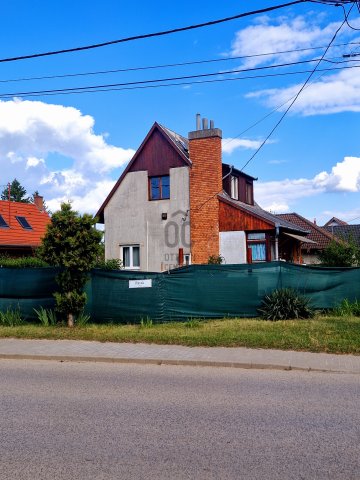 Eladó családi ház, Veresegyházon 43.9 M Ft, 3 szobás