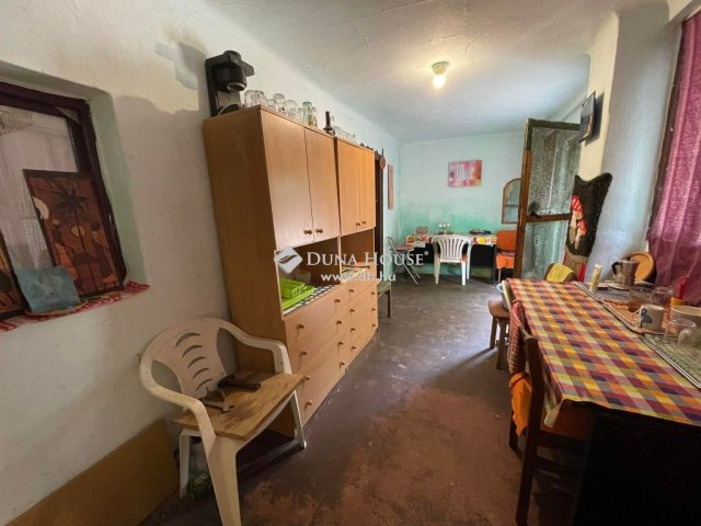 Eladó mezogazdasagi ingatlan, Jászszentlászlón 42 M Ft, 5 szobás