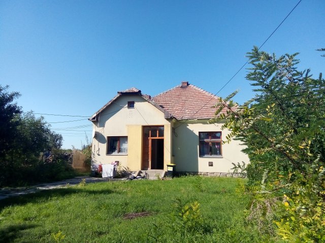 Eladó családi ház, Jobbágyin 9.9 M Ft, 3 szobás