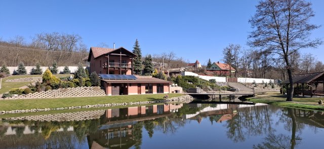 Eladó családi ház, Domonyban 270 M Ft, 3+1 szobás