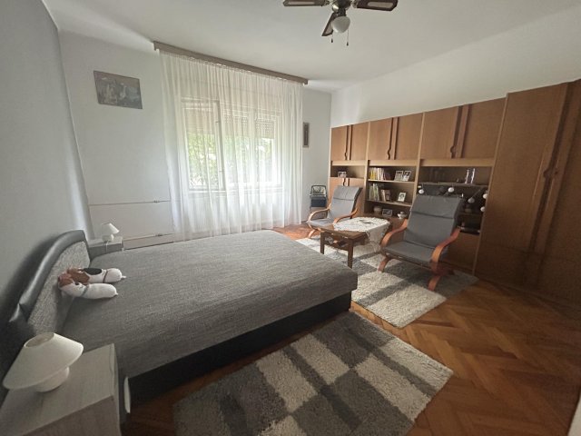 Eladó családi ház, Kónyon 52 M Ft, 4 szobás