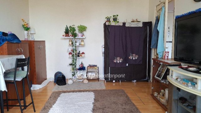 Eladó panellakás, Budapesten, XXI. kerületben 38.35 M Ft
